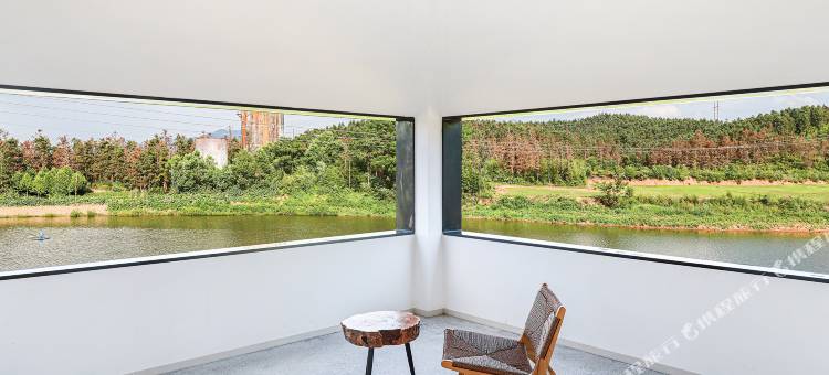 寻也度假民宿·Holiday Villa图片