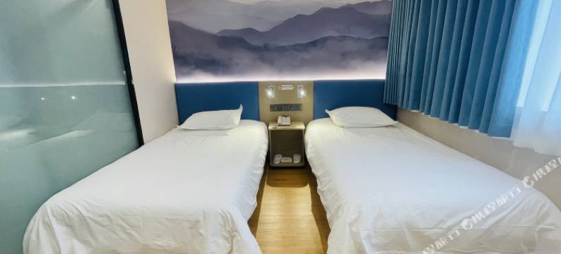 华勘酒店(天津中山门地铁站店)图片