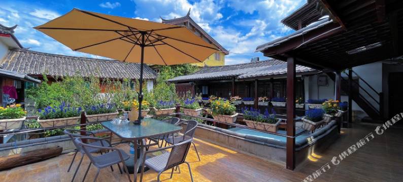 丽江迦南美地客栈图片