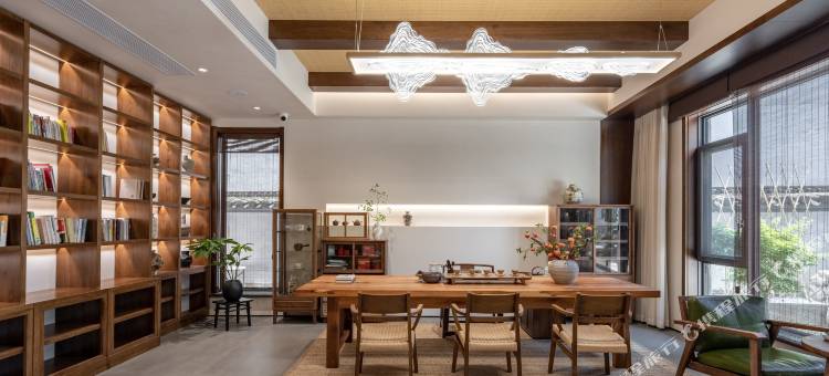 小满·侘寂美学度假空间(婺源弦高古城店)图片