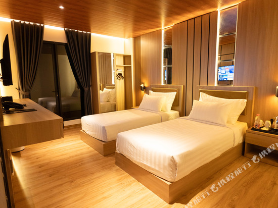 伊格尔霍特尔沃诺索博,由阿扎纳酒店管理