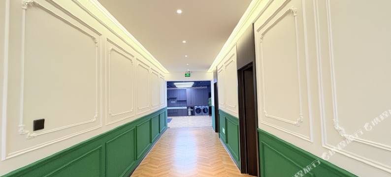 亚布力草根酒店图片