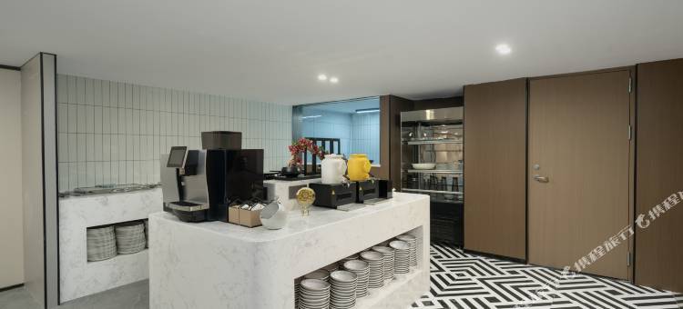 丽呈铂锐酒店(广州奥体中心鱼珠地铁站店)图片