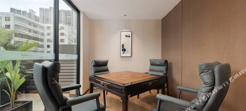 京兴花园酒店(海南省政府骑楼老街店)图片