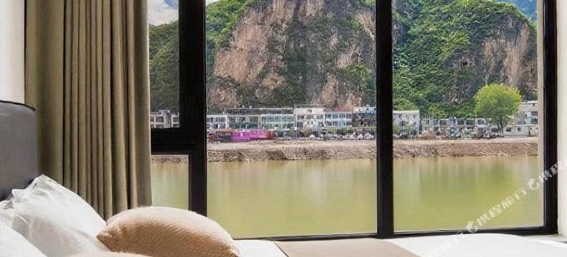 野三坡卿栖·日月与卿民宿(百里峡店)图片