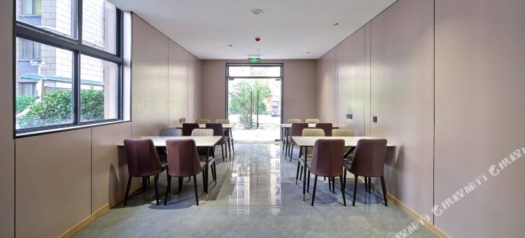 柏曼酒店(西安北站红会医院店)图片