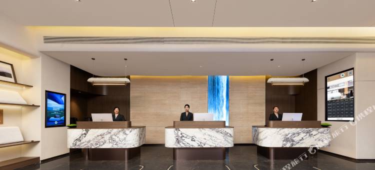 宁国财富中心青龙西路亚朵酒店图片