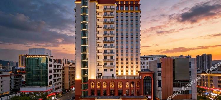 金鹏四季酒店(阳春东湖公园店)图片