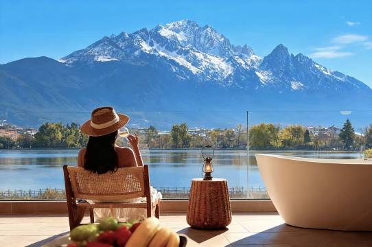 清溪·饮玉日照金山|雪山|湖景|园林|观景度假|设计师庄园图片