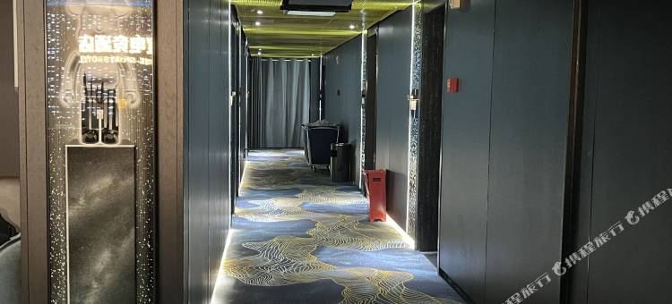 品咖电竞酒店(凯德广场店)图片