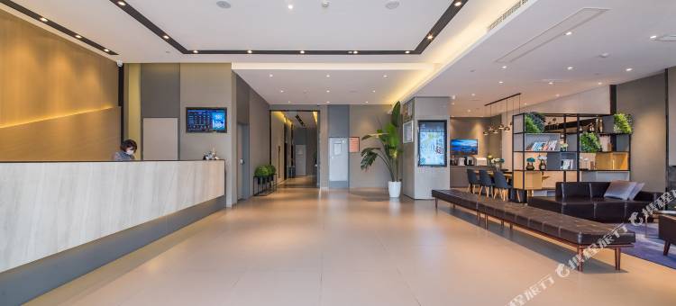 如家商旅酒店(乐山高铁站世豪广场店)图片