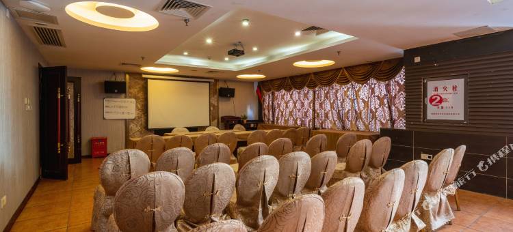 石狮东方巴黎商务酒店(鸳鸯池店)图片