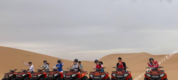 途游漠北国际露营地图片