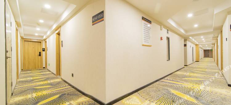 速8酒店(成都宽窄巷子花牌坊地铁站店)图片