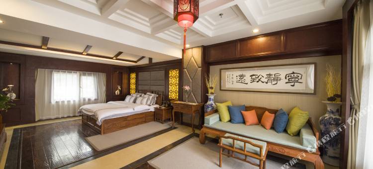 锦时·胭雨桃花雪山观景客栈(古城四方街店)图片