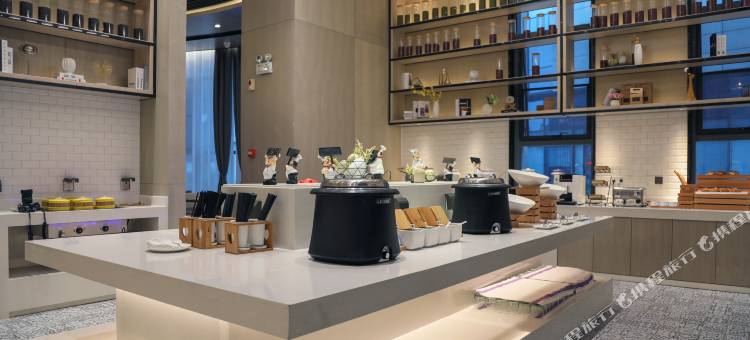 宜尚酒店(十堰上海路汉江师范学院店)图片