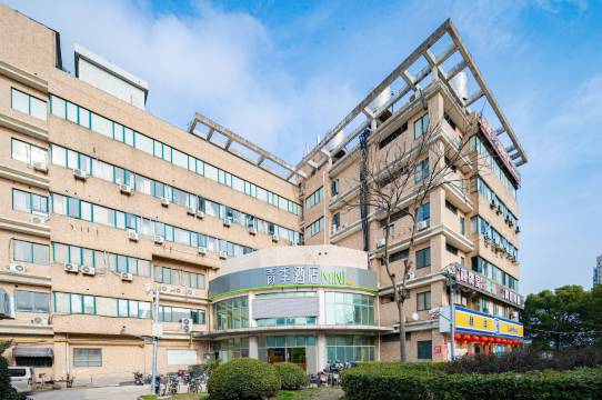 青季酒店MINI(上海外高桥光明路店)