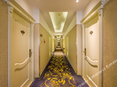 乌鲁木齐红宝石大酒店(新疆国际大巴扎二道桥地铁站店)详情-pc酒店