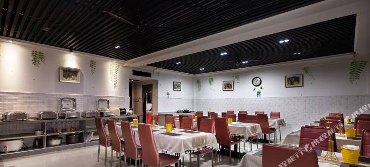 米漾轻居酒店(岳阳步行街店)图片