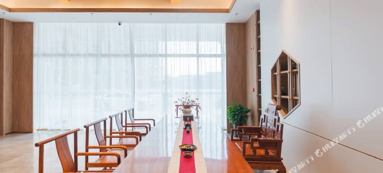 莫林臻酒店(洞口店)图片