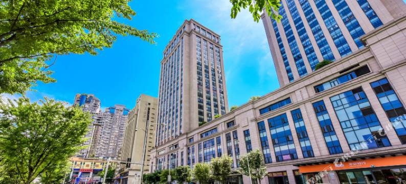 无喧·素禾高空江景酒店(万州万达广场店)图片