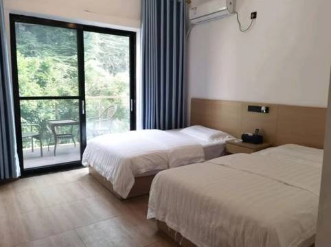 青龙湖陶园山庄