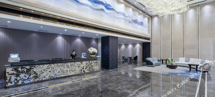 ME隐和国际酒店(武汉光谷科技港华中师大一附中店)图片