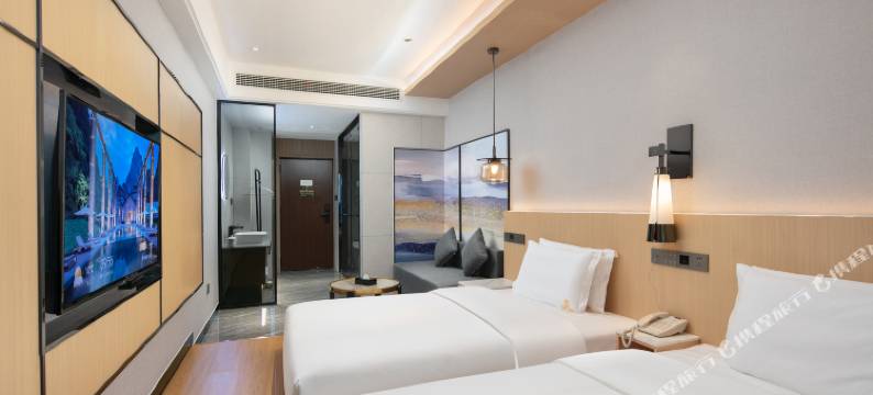 长沙君来 · 臻悦酒店(罐子岭地铁站月亮岛店)图片