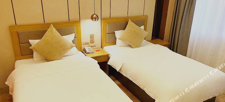 佳泰连锁商务宾馆(庄河高铁站店)图片