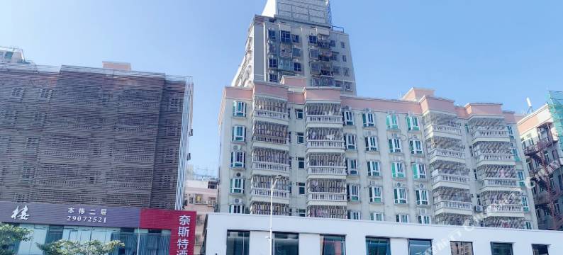 奈斯特电竞酒店(宝安坪洲地铁站店)图片