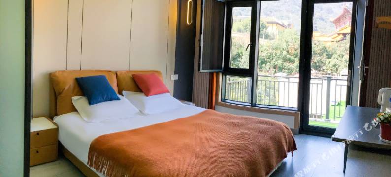 灵山大佛观山居客栈图片