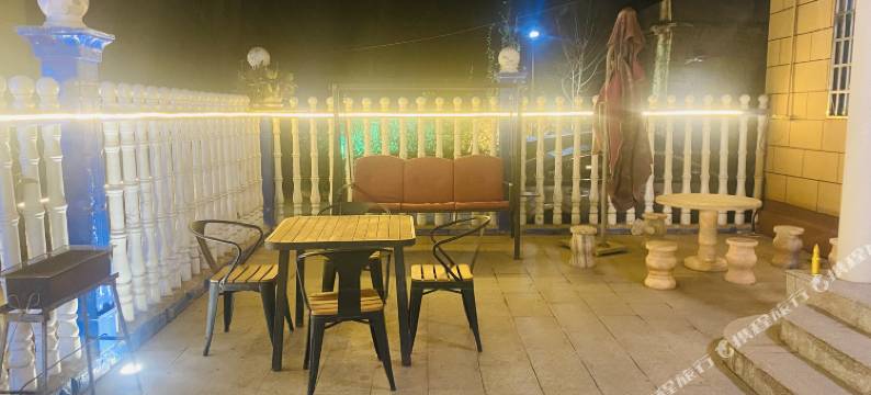 新密文丹山庄图片