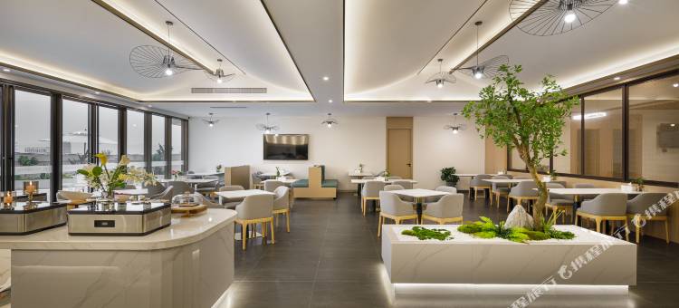 乐山M设计师智能酒店图片