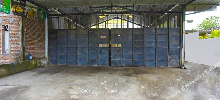 Hotel O 安加斯旺吉伊斯兰Kost Auto酒店(Hotel O Kost Auto Syariah Anggaswangi)图片