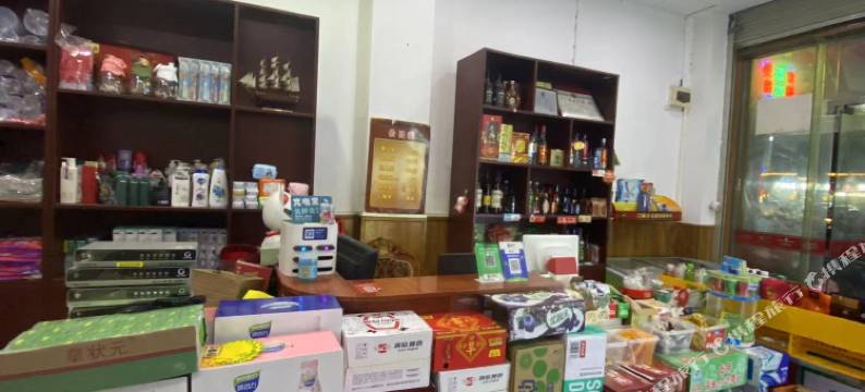 洁士便利民宿(贵港吾悦广场店)图片