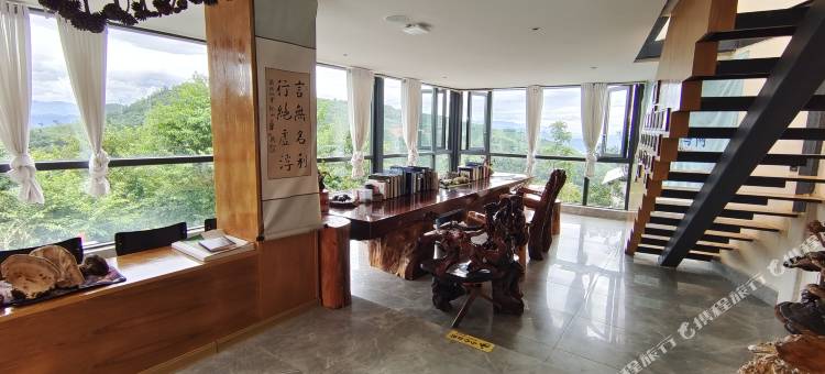 灵芝家百灵鸟民宿(保山百花岭店)图片