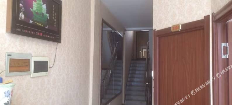 铁力鸿利快捷宾馆图片