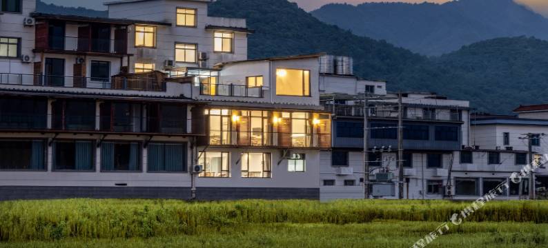 桐庐京马酒店(OMG心跳乐园店)图片