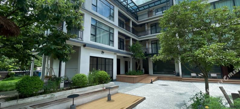 安吉将军阁山庄(将军关漂流店)图片