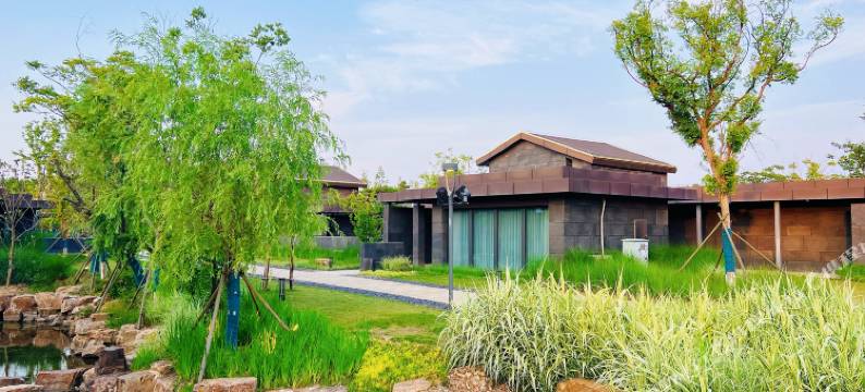 东亭·鹤汀云栖潮间带文学村酒店图片