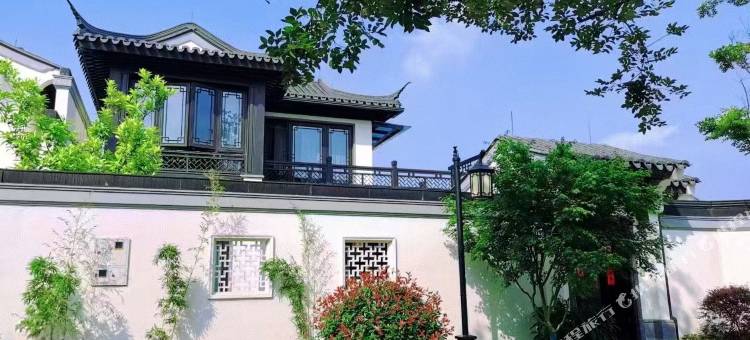 漫远·度假别墅(莫干山观云高尔夫庄园店)图片