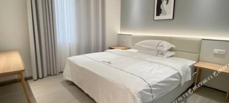 凯里东城西就大酒店(贵州电子信息学院店)图片