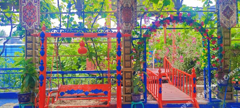 伊宁星辰蓝宫民宿(喀赞其民俗旅游区店)图片