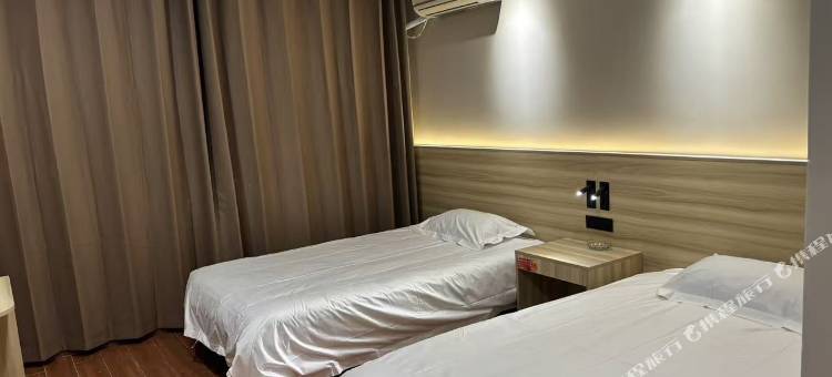 Z+南皮在水一方假日酒店图片