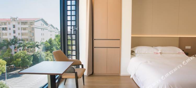 福多多轻奢公寓(市中心广场店)图片