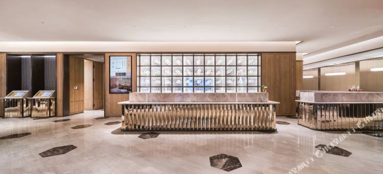 常德武陵阁步行街桔子水晶酒店图片