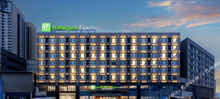 贵阳观山湖世纪城智选假日酒店(世纪金源购物中心店)图片