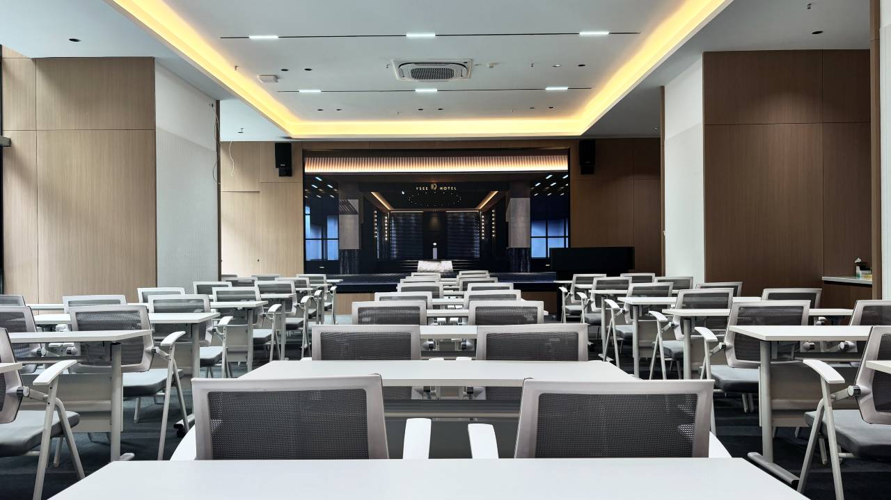 YSEE悦见酒店(贵阳黔灵山公园喷水池店)图片