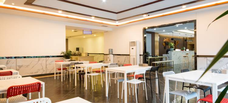 骏怡精选酒店(六盘水钟山区政府店)图片