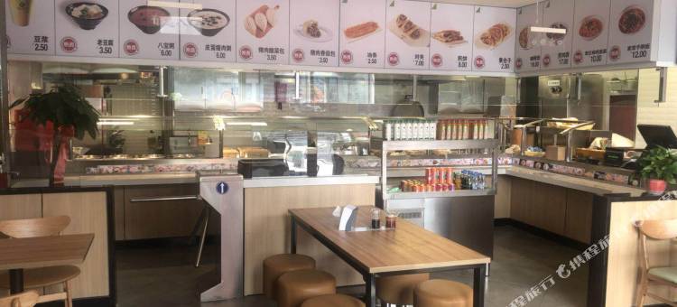 呼和浩特乐易酒店(水上公园地铁站店)图片